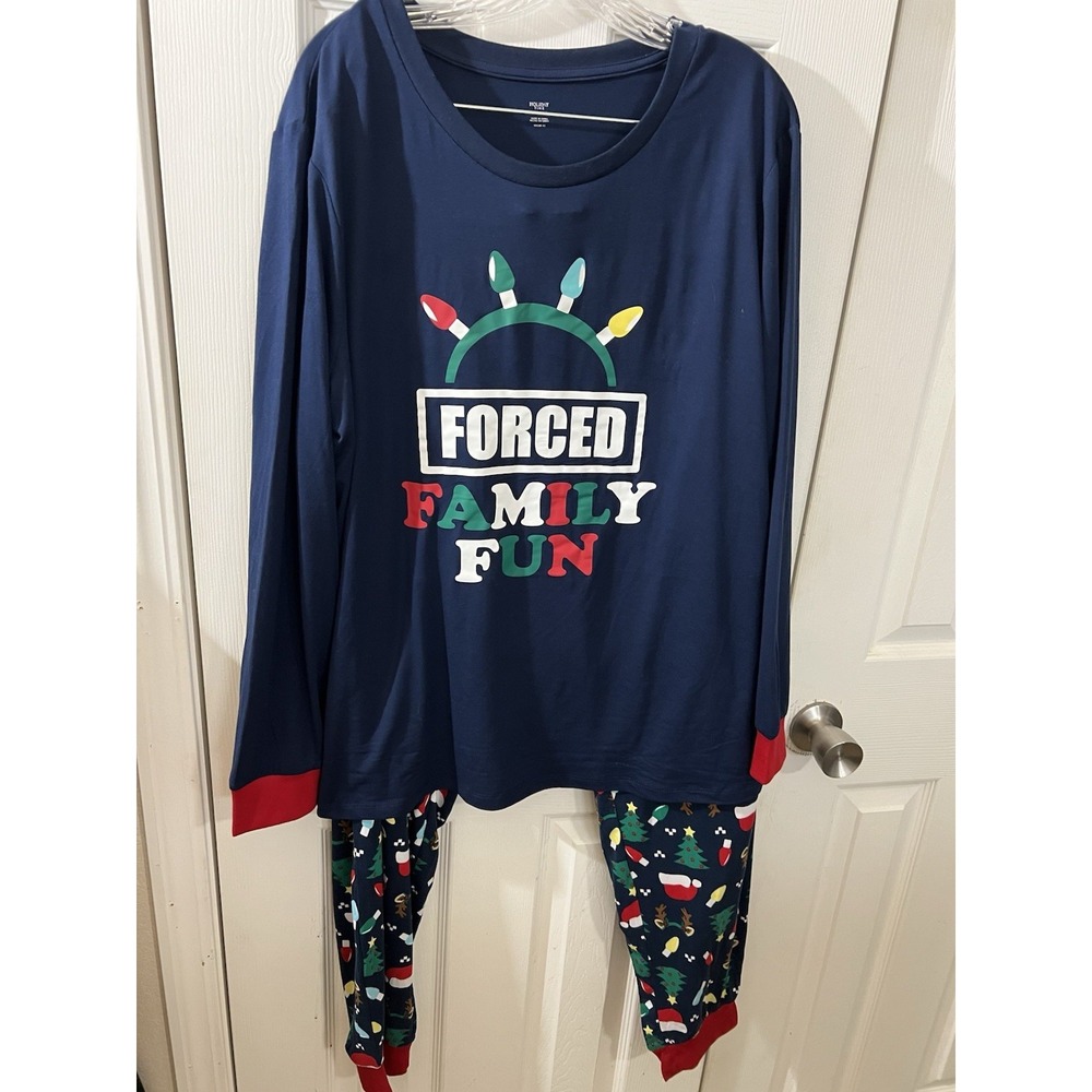 Women's TikTok Christmas Matching Family Pajamas Set 2-Piece, Size XL 16/18‎